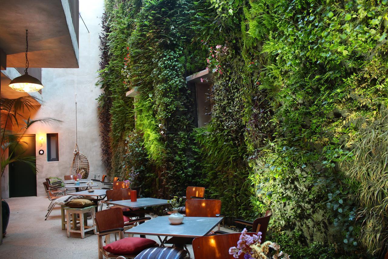 Kook Hotel Тарифа Екстериор снимка